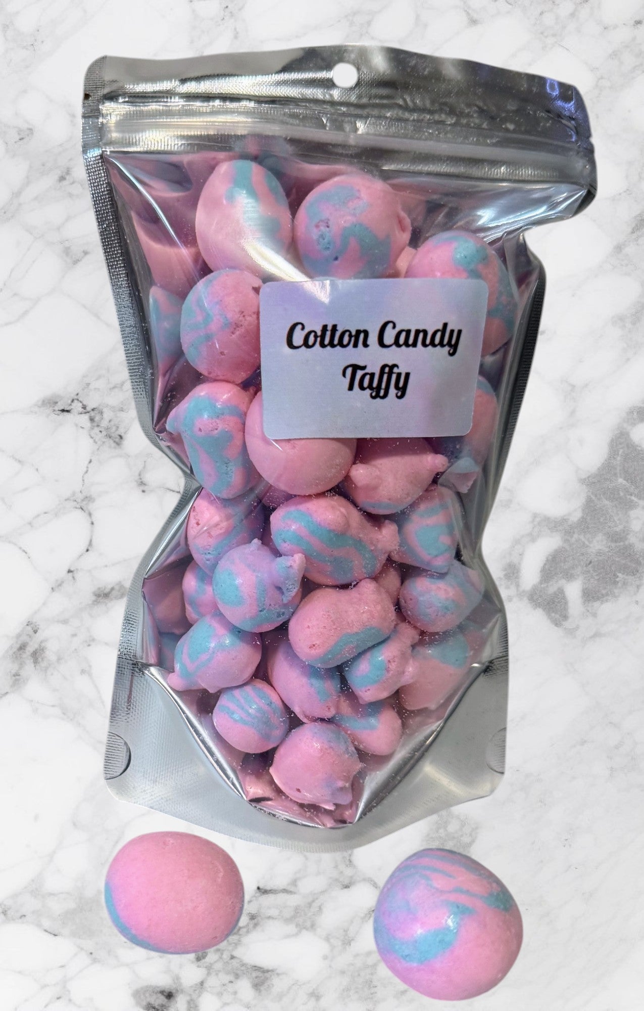 Freeze-Dried Cotton Candy Taffy