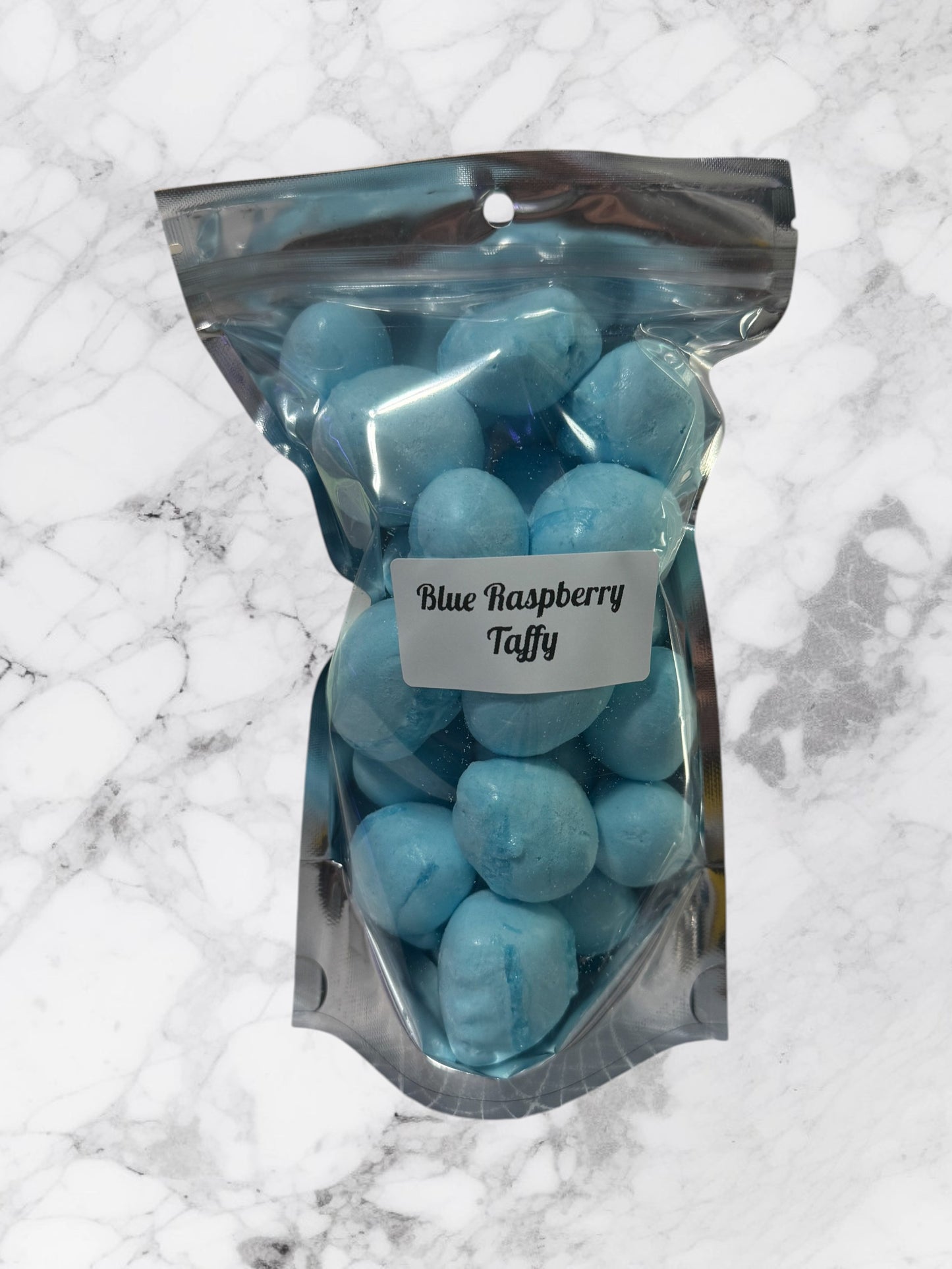 T6 Freeze-Dried Blue Raz Taffy – Sweet & Tangy Crunch